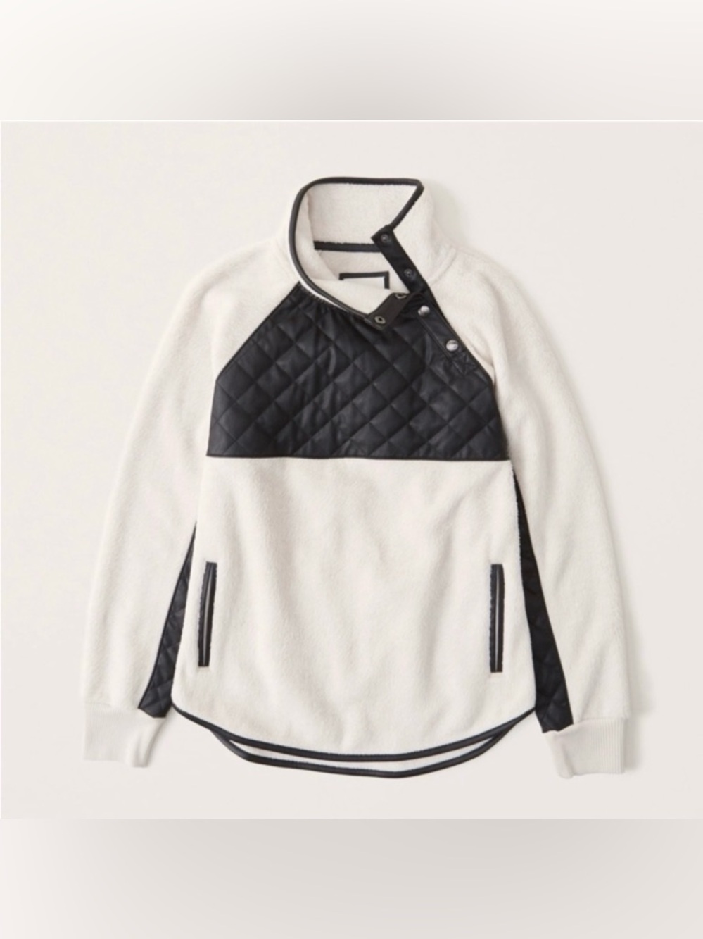 Abercrombie and Fitch Quilted Panel White & Black Pullover Fleece